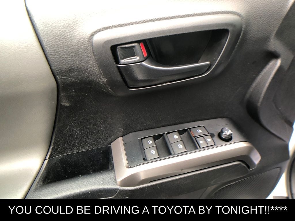 2022 Toyota Tacoma SR5 V6