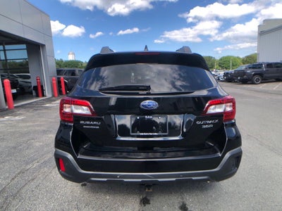 2018 Subaru Outback 3.6R Limited