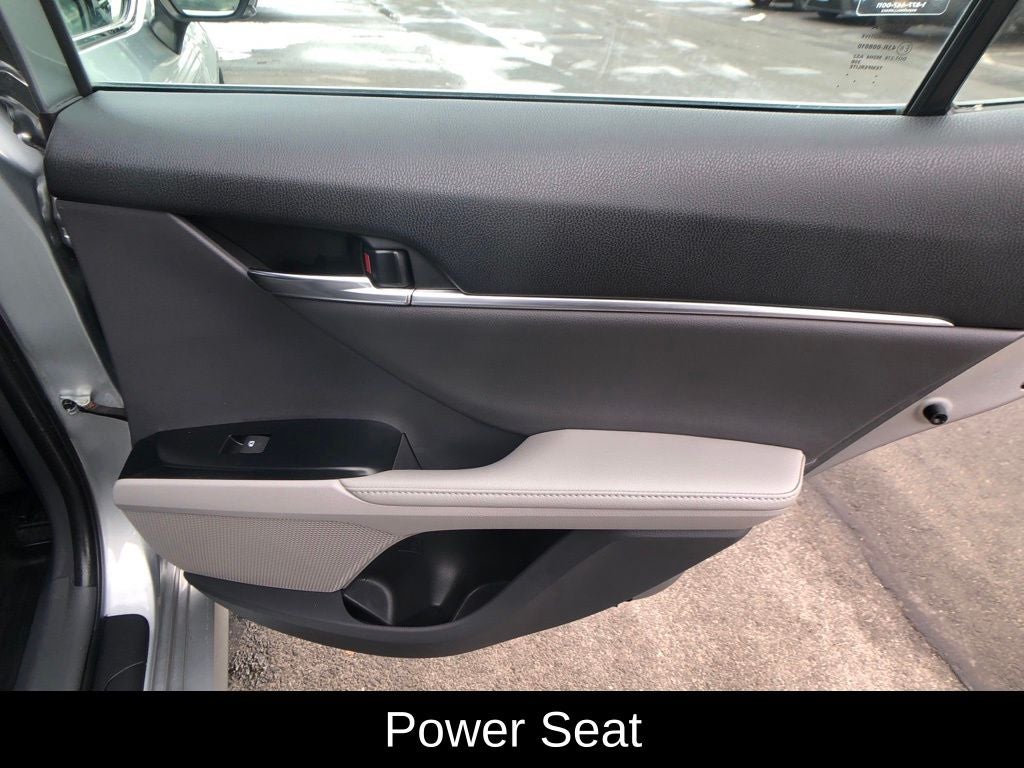 2019 Toyota Camry XLE