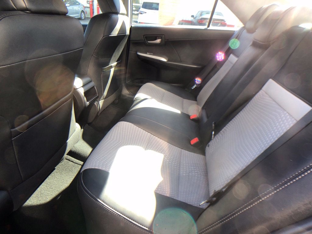 2014 Toyota Camry SE