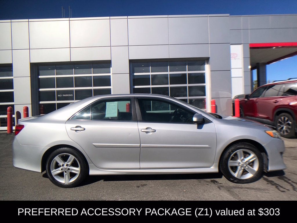 2014 Toyota Camry SE