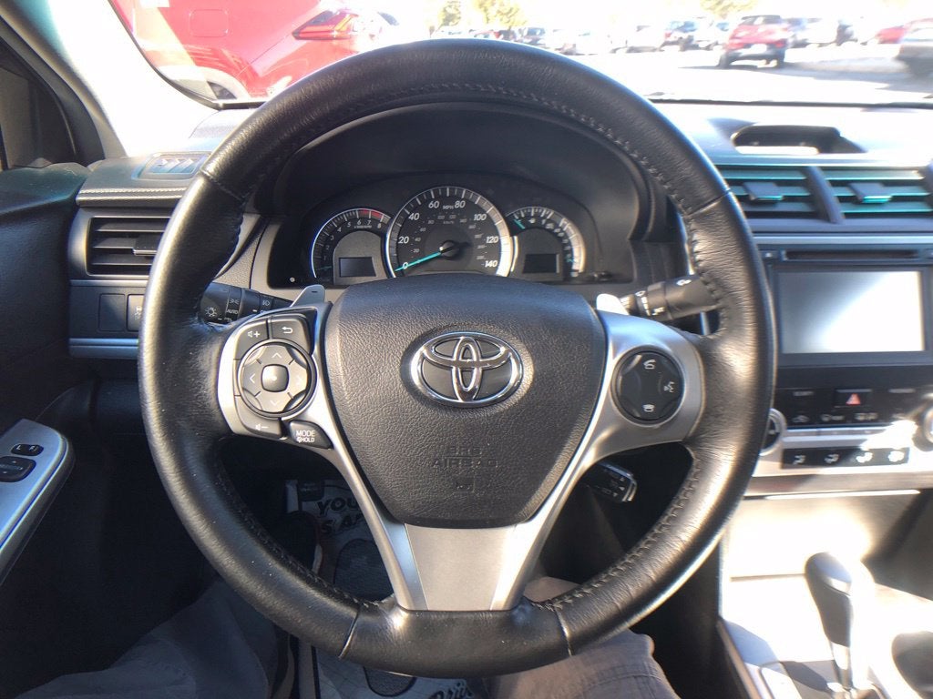 2014 Toyota Camry SE