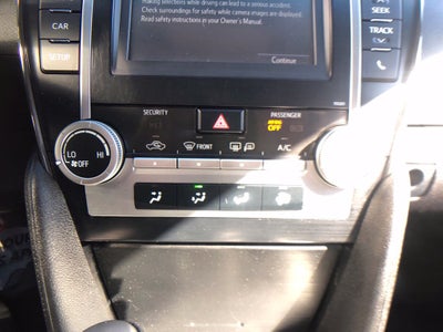 2014 Toyota Camry SE