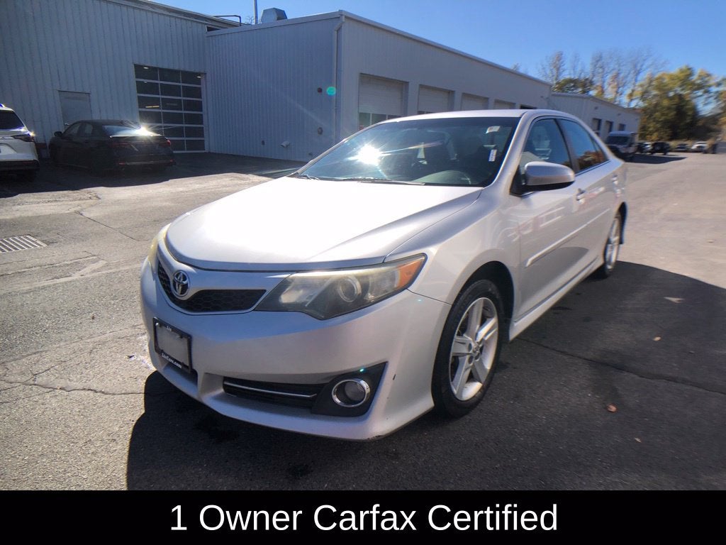 2014 Toyota Camry SE