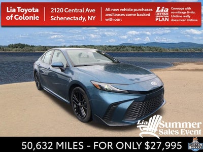 2025 Toyota Camry SE