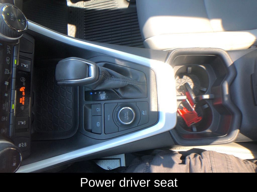 2023 Toyota RAV4 Hybrid XLE Premium