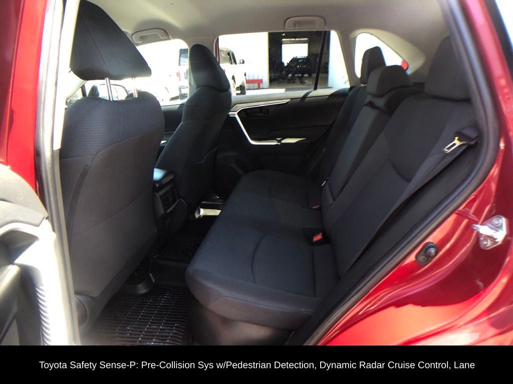 2022 Toyota RAV4 Hybrid LE