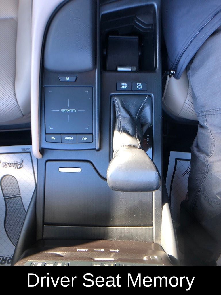 2019 Lexus ES 300h