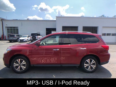 2017 Nissan Pathfinder SL