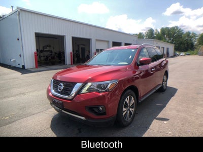 2017 Nissan Pathfinder SL