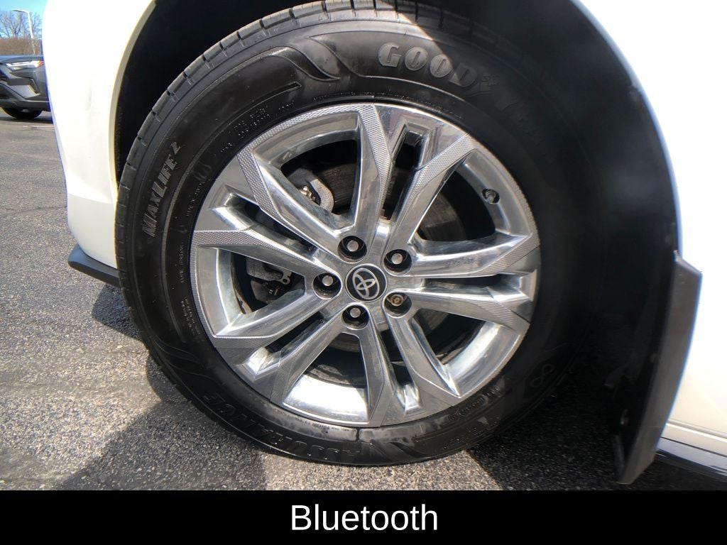 2021 Toyota Sienna XSE 7 Passenger