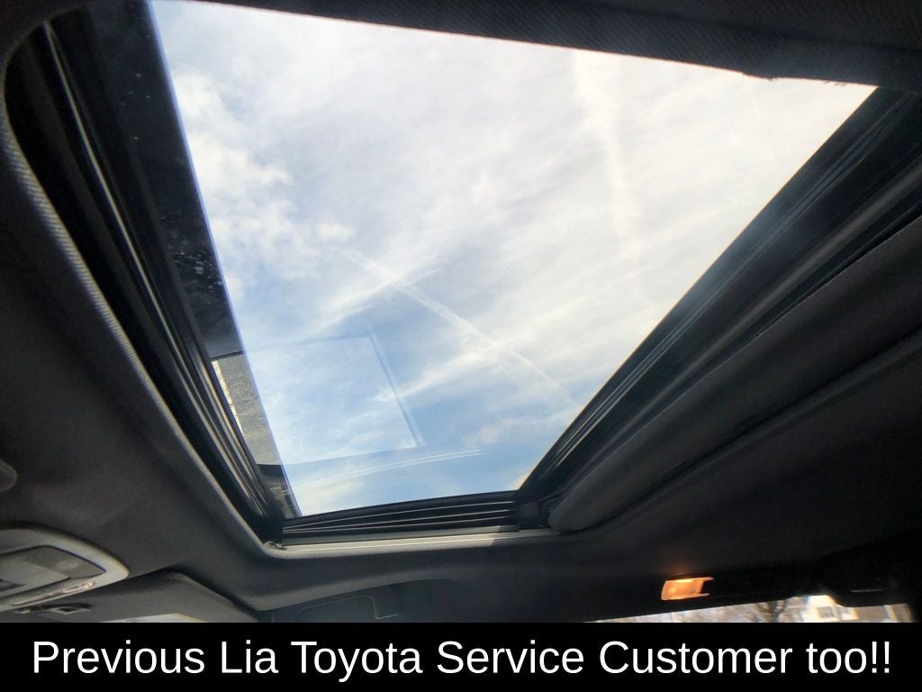 2021 Toyota Sienna XSE 7 Passenger