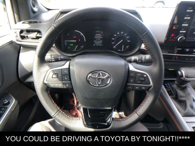 2021 Toyota Sienna XSE 7 Passenger