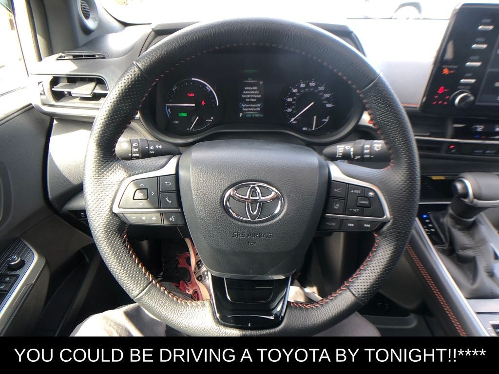 2021 Toyota Sienna XSE 7 Passenger