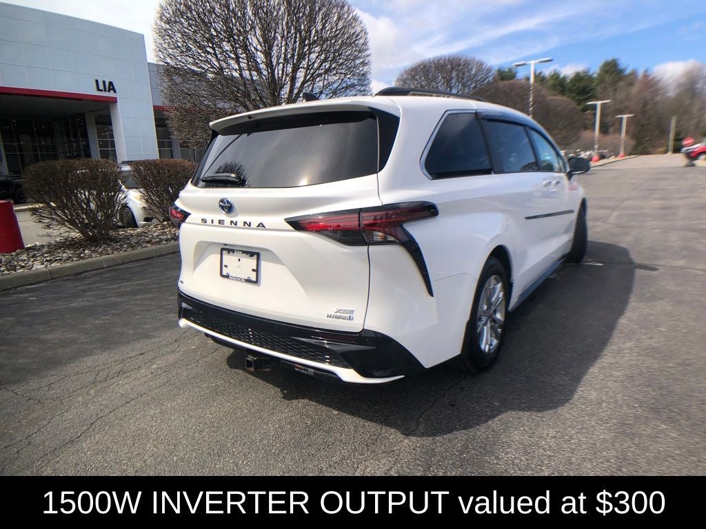 2021 Toyota Sienna XSE 7 Passenger
