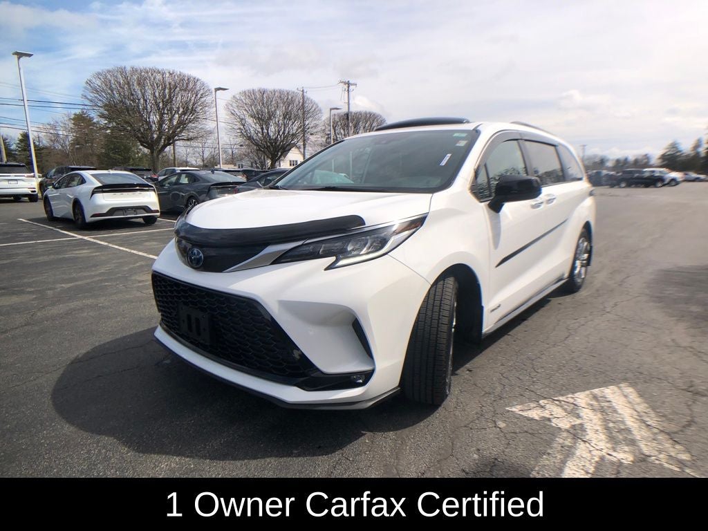 2021 Toyota Sienna XSE 7 Passenger