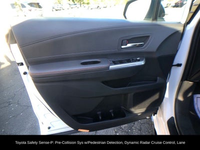 2022 Toyota Sienna XSE 7 Passenger