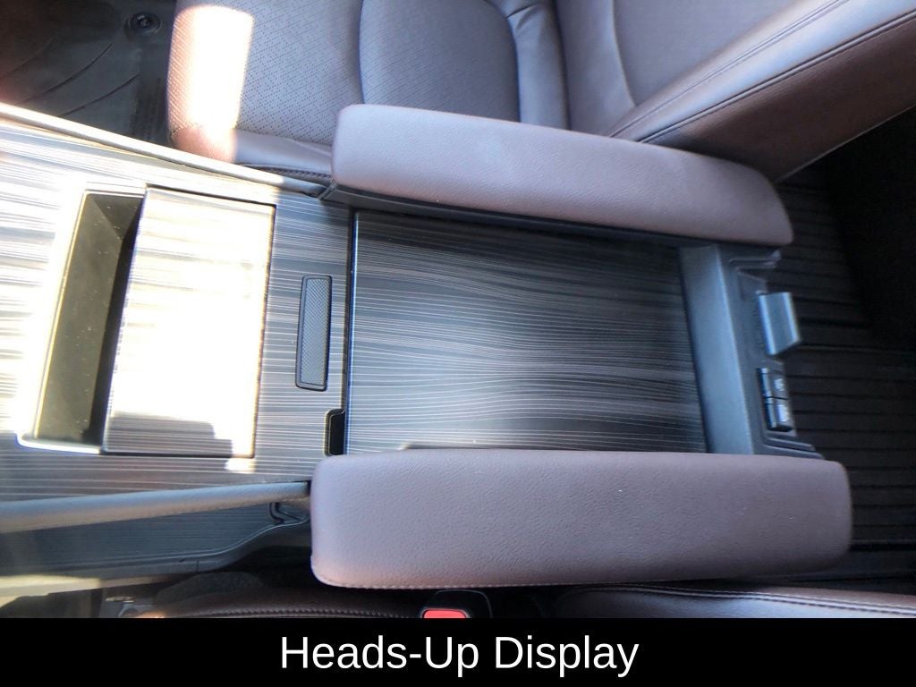 2024 Toyota Sienna Platinum 7 Passenger