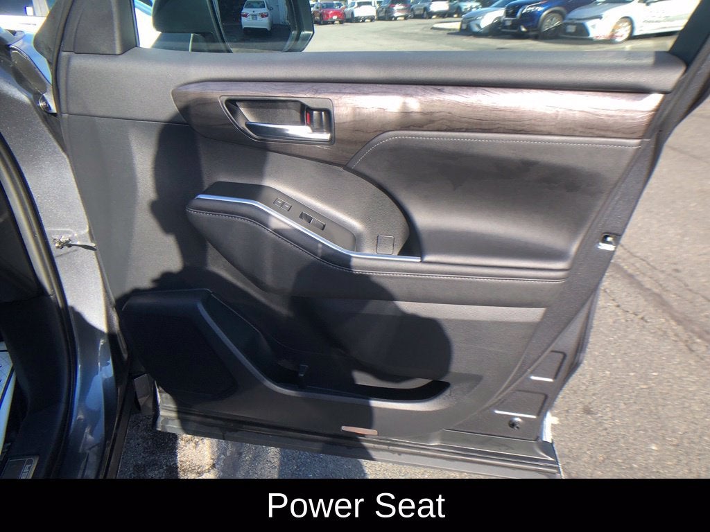 2020 Toyota Highlander Platinum