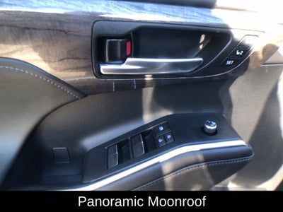 2020 Toyota Highlander Platinum