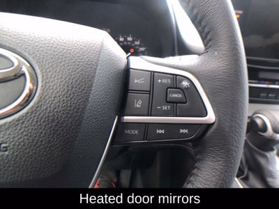 2025 Toyota Sienna XLE 7 Passenger