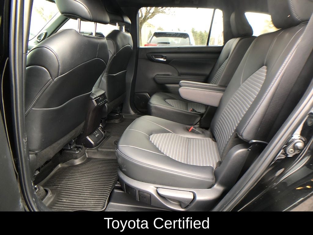 2025 Toyota Highlander XSE