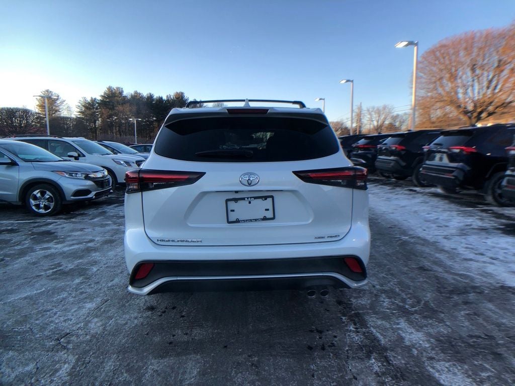 2026 Toyota Highlander XSE