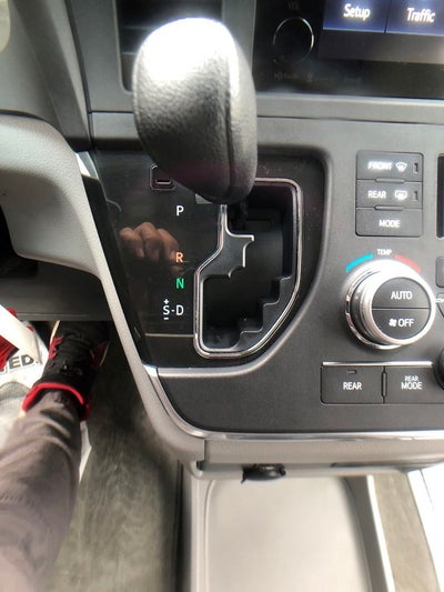 2016 Toyota Sienna LE 8 Passenger