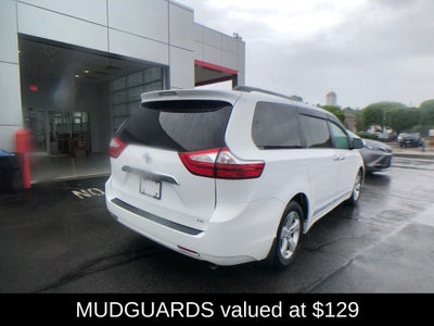2016 Toyota Sienna LE 8 Passenger