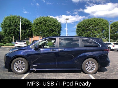 2021 Toyota Sienna XLE 7 Passenger
