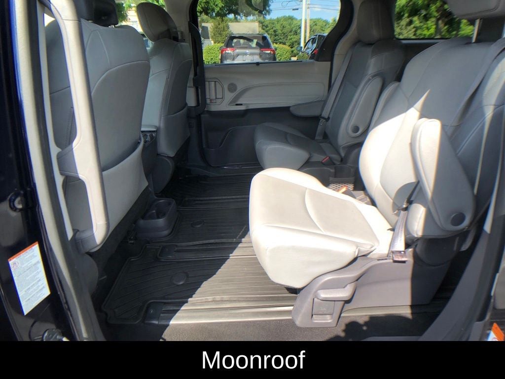 2021 Toyota Sienna XLE 7 Passenger