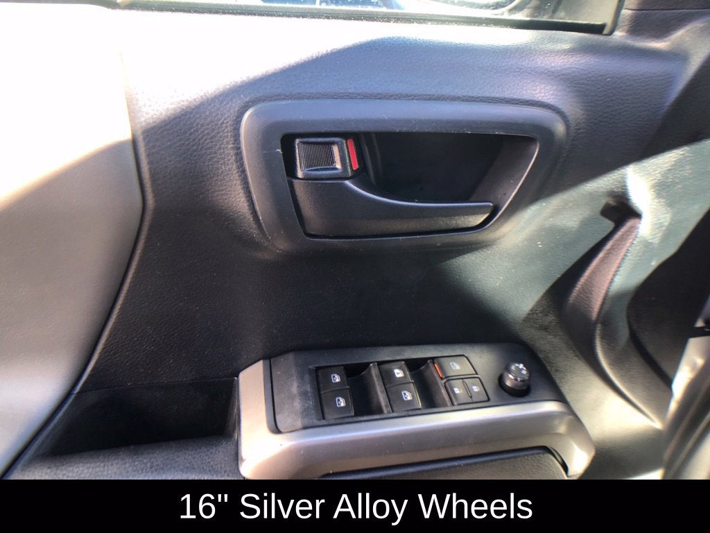 2019 Toyota Tacoma SR5 V6