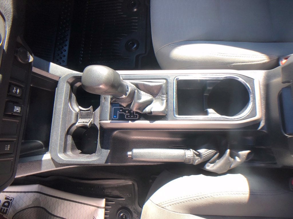 2019 Toyota Tacoma SR5 V6