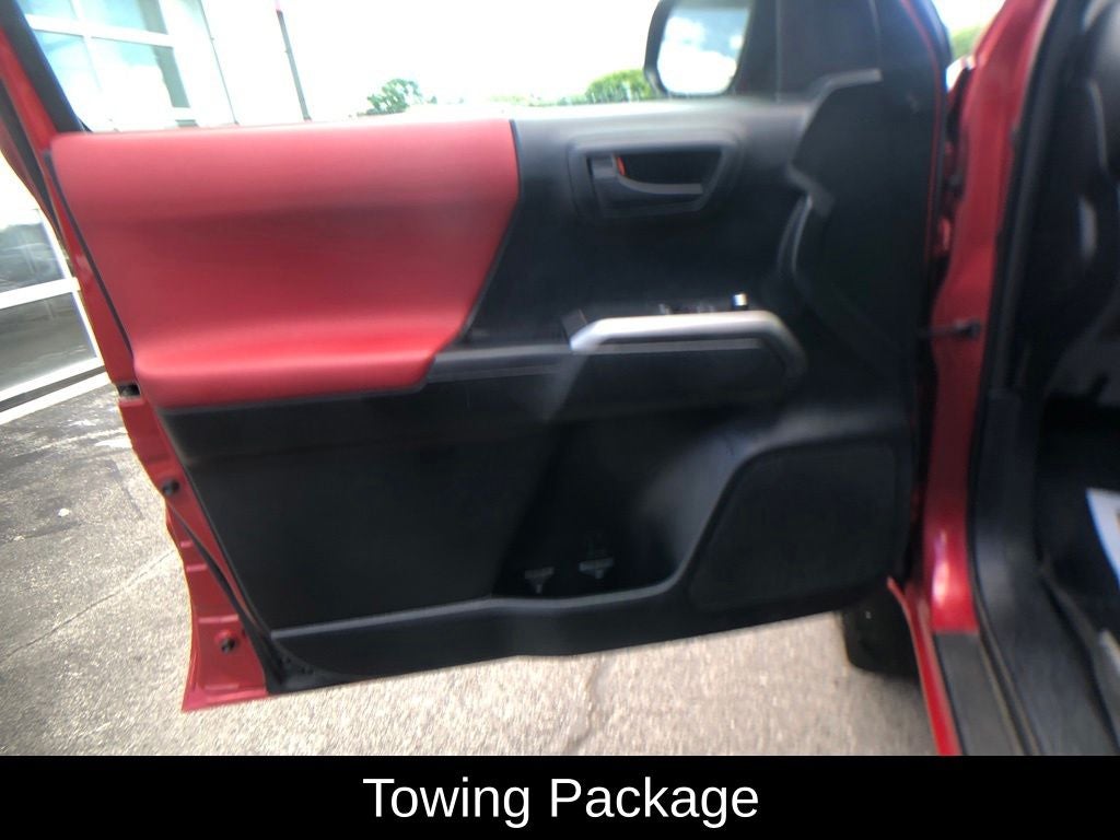 2016 Toyota Tacoma SR5