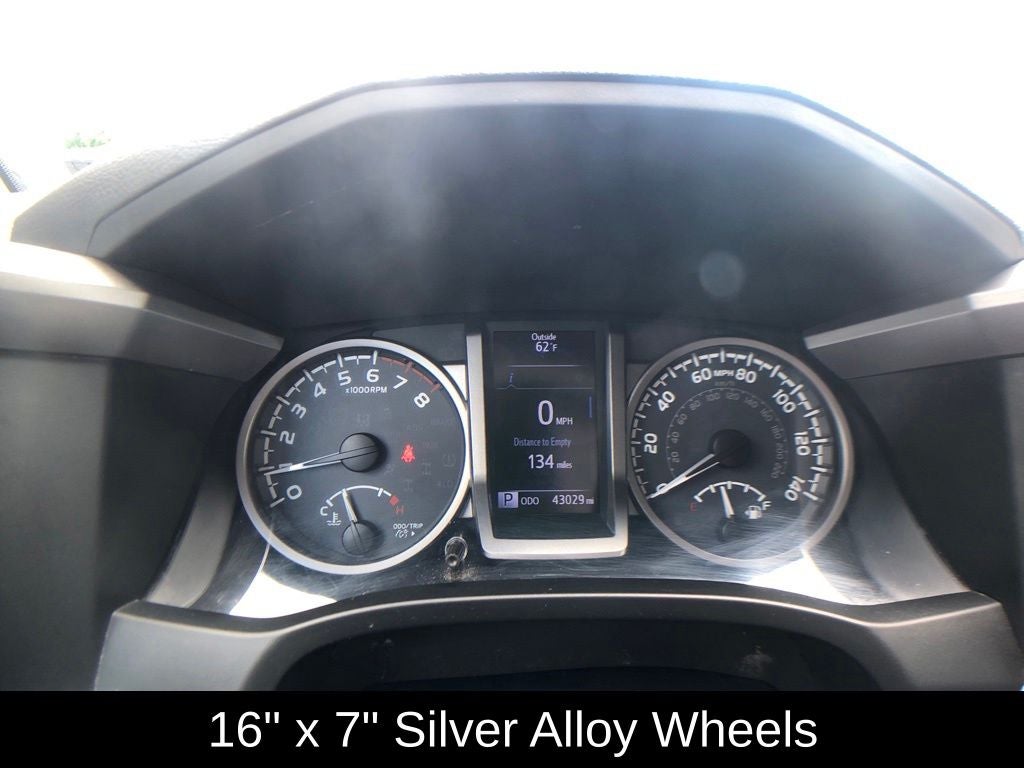 2016 Toyota Tacoma SR5