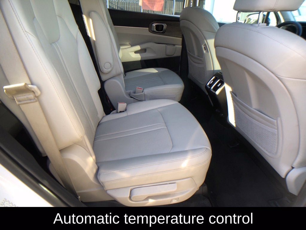 2022 Kia Sorento X-Line EX