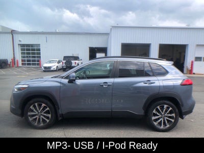 2022 Toyota Corolla Cross XLE