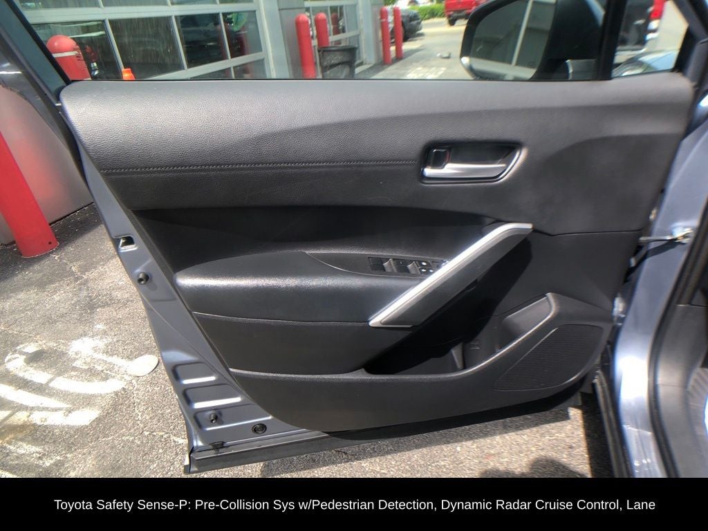 2022 Toyota Corolla Cross XLE