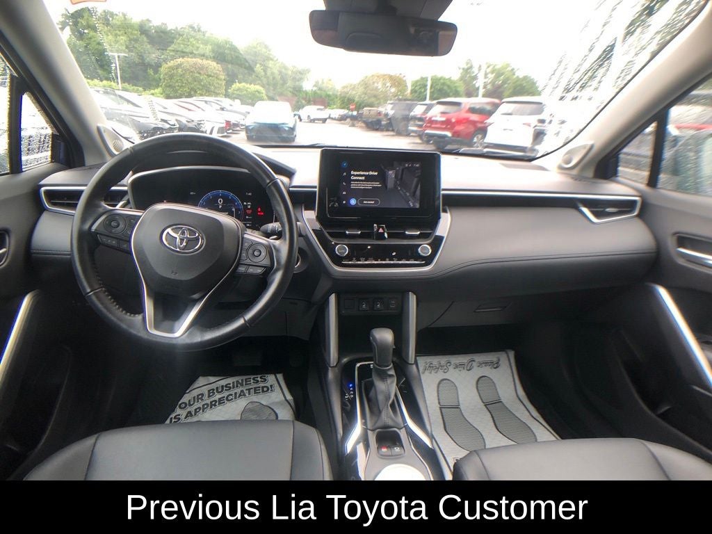 2023 Toyota Corolla Cross XLE