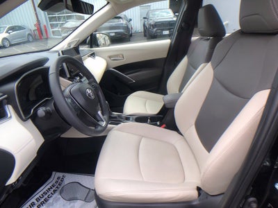 2023 Toyota Corolla Cross XLE