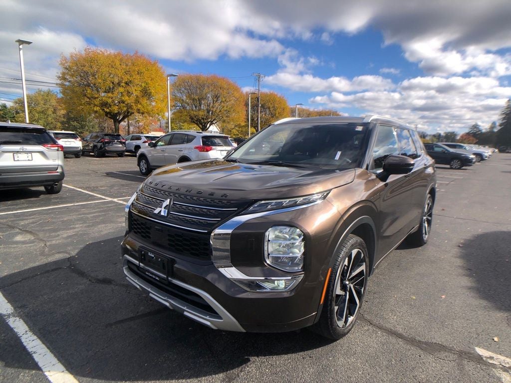 2024 Mitsubishi Outlander SEL