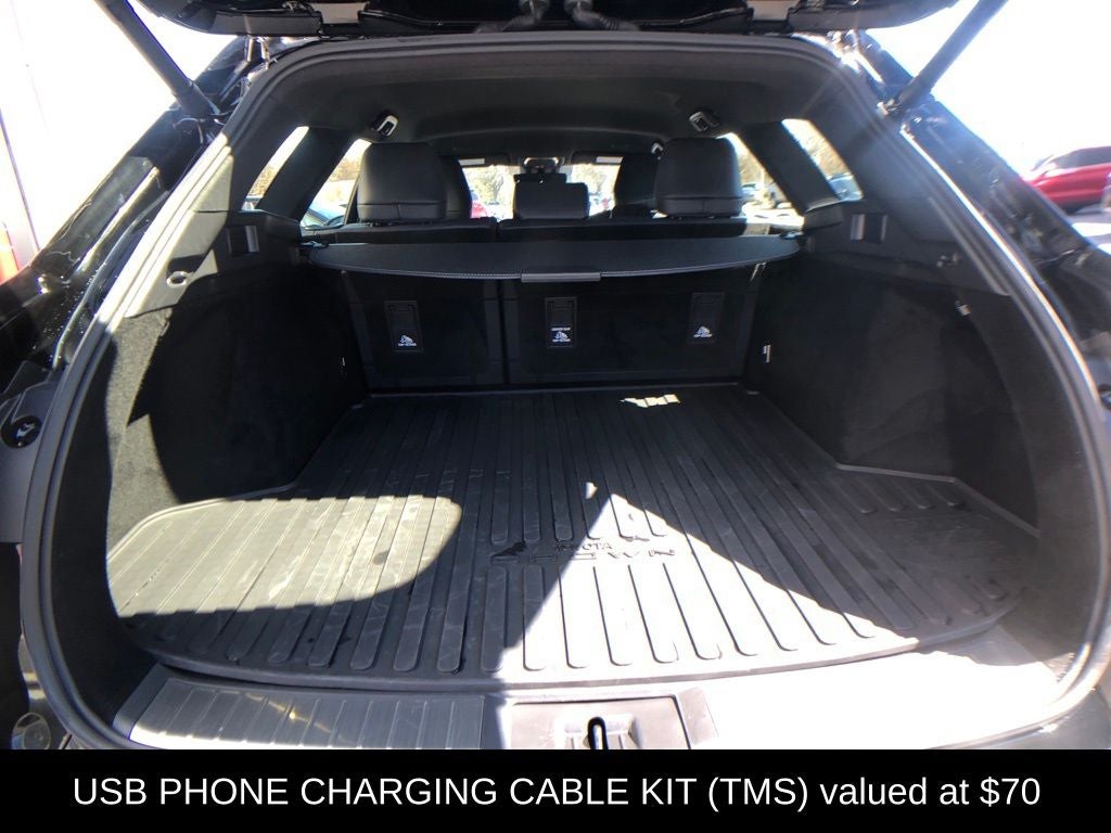 2025 Toyota Crown Signia XLE