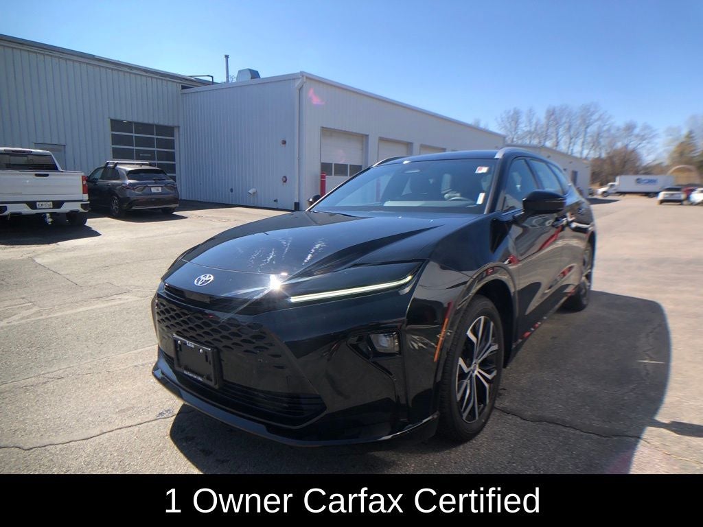 2025 Toyota Crown Signia XLE