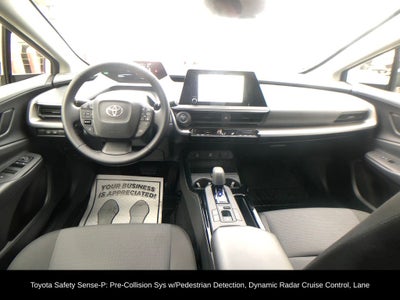 2025 Toyota Prius LE