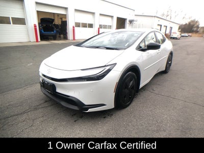 2025 Toyota Prius LE