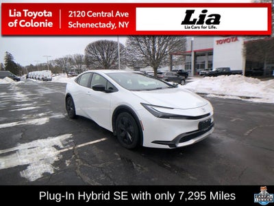 2025 Toyota Prius Plug-In Hybrid SE