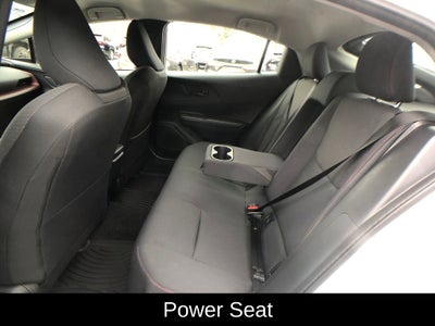 2025 Toyota Prius Plug-In Hybrid SE