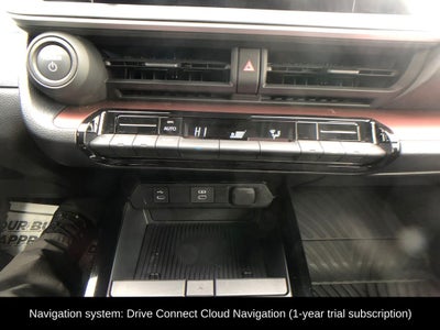 2025 Toyota Prius Plug-In Hybrid SE