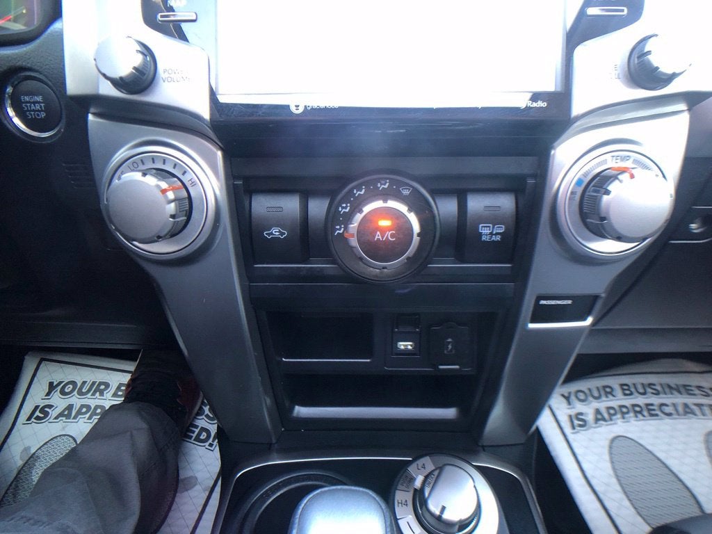 2024 Toyota 4Runner SR5 Premium