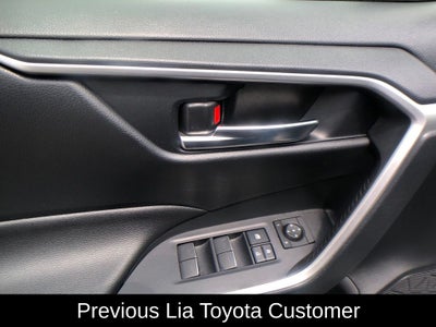 2023 Toyota RAV4 Hybrid SE